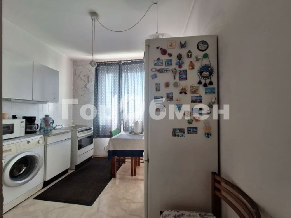 m. Klenovy bulvar: Apartment, 2-rooms
