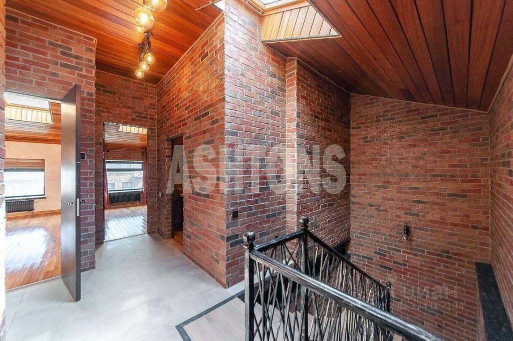 m. Aeroport: Apartment, 5-rooms