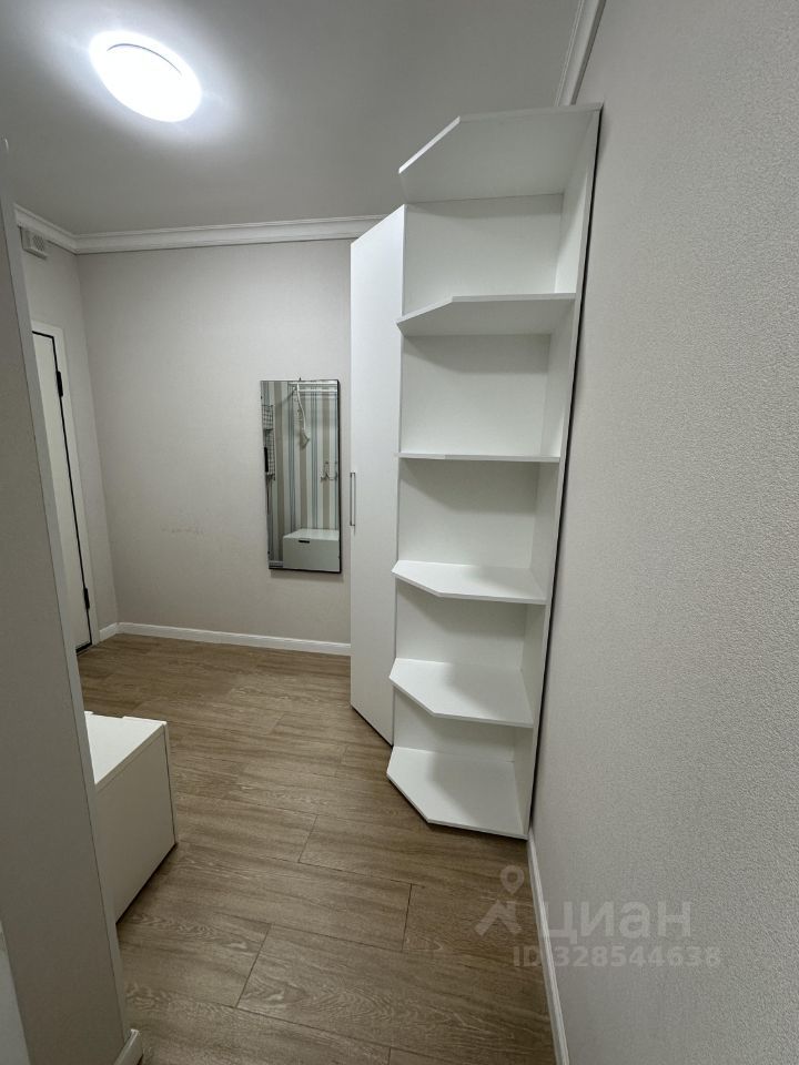 m. Strogino: Apartment, 2-rooms