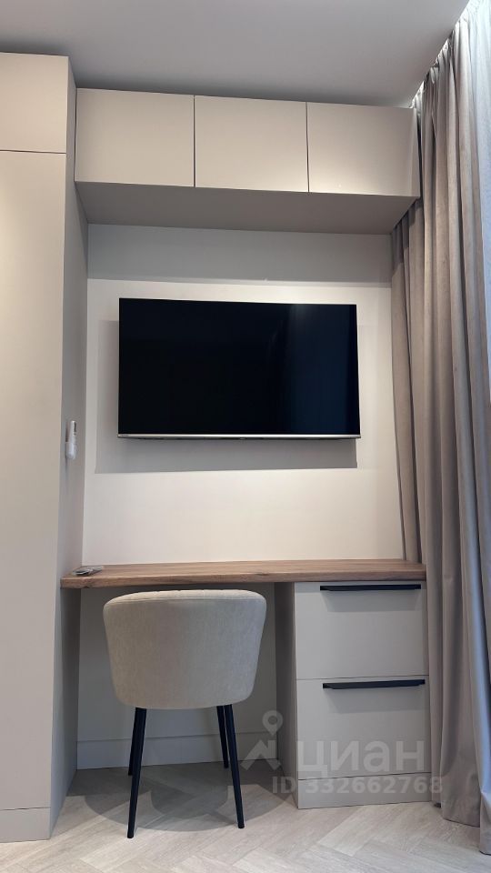 m. Shelepikha: Apartment, studio