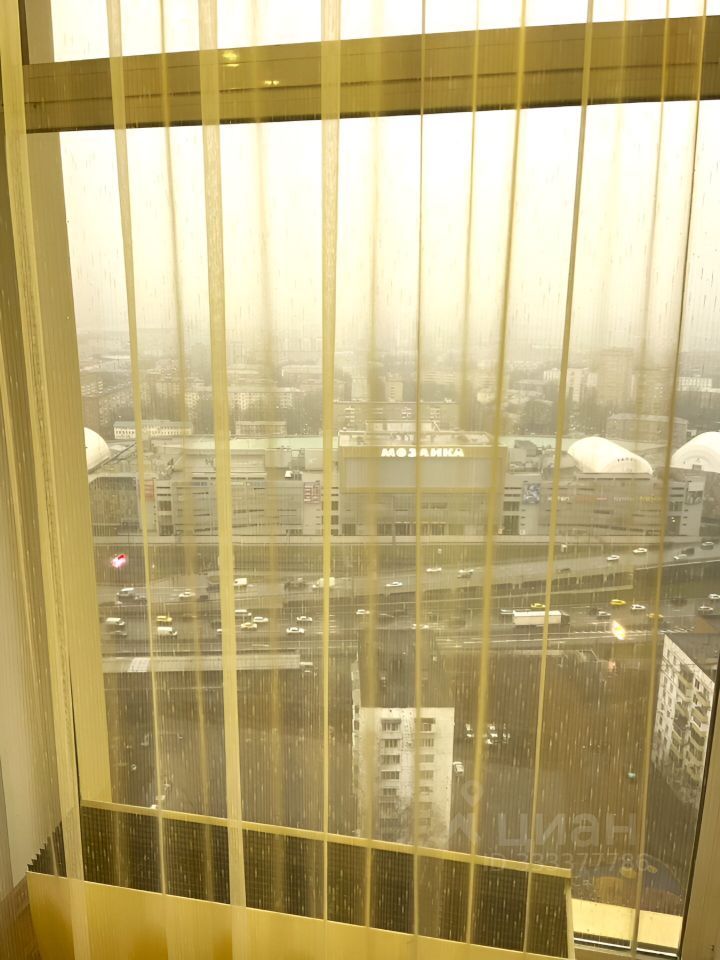 m. Dubrovka: Apartment, 2-rooms