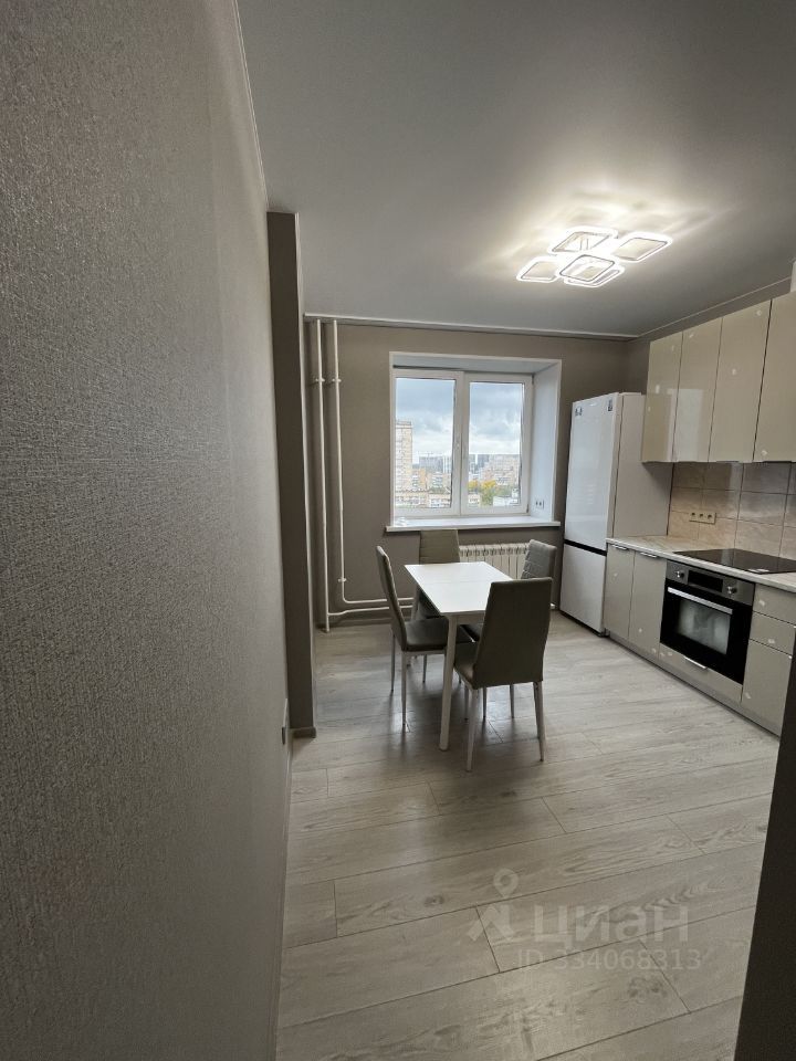 m. Odintsovo: Apartment, 3-rooms