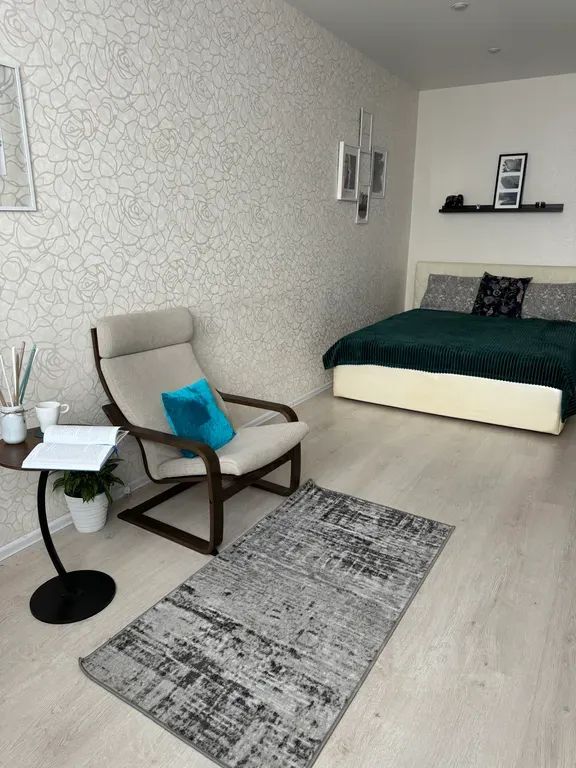 m. Levoberezhnaya: Apartment, 1-rooms