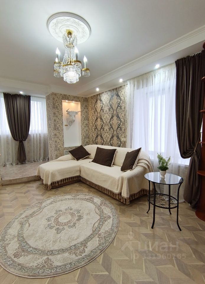 m. Generala Tyuleneva: Apartment, 2-rooms