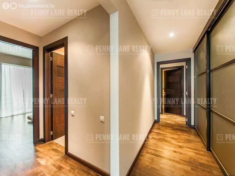 m. Delovoy tsentr: Apartment, 4-rooms