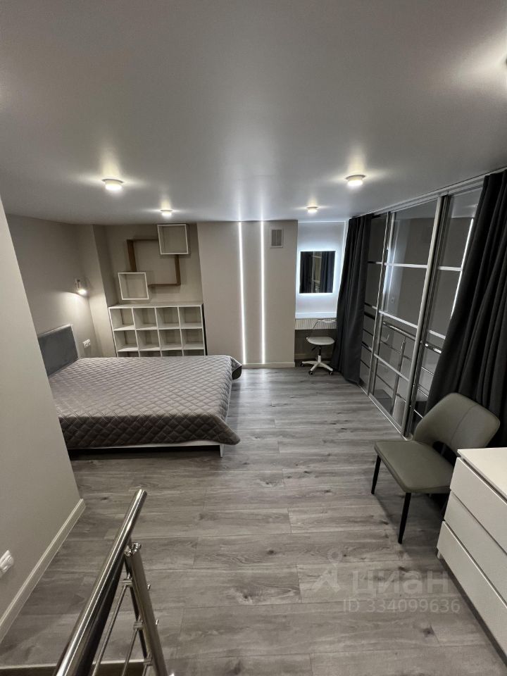 m. Serp i Molot: Apartment, 2-rooms
