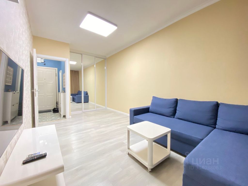 m. Strogino: Apartment, 1-rooms