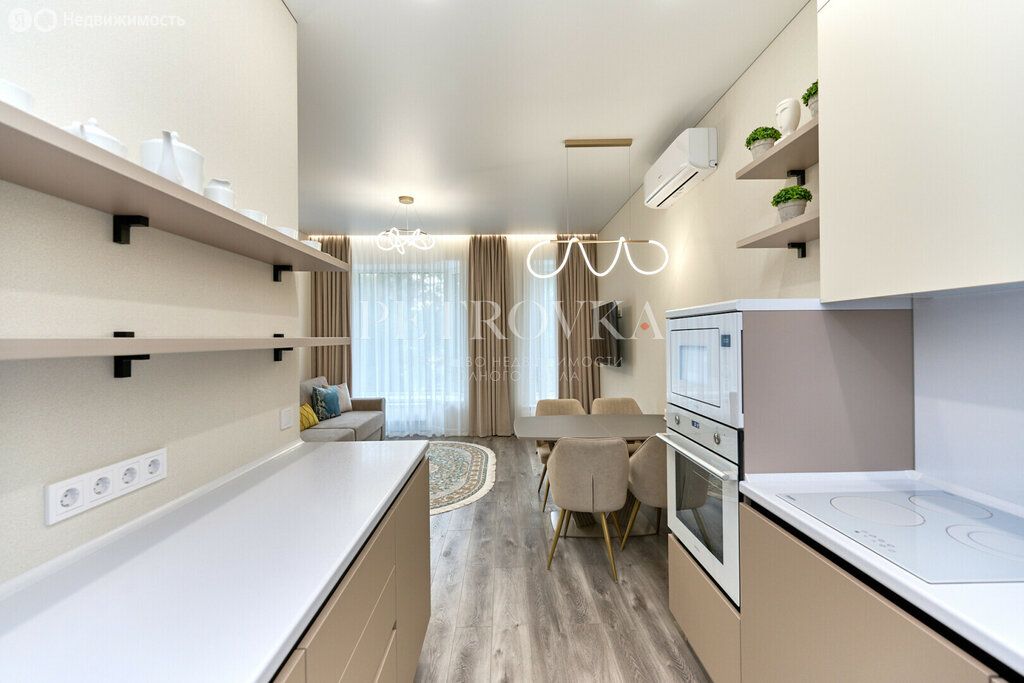 m. Mendeleevskaya: Apartment, 2-rooms