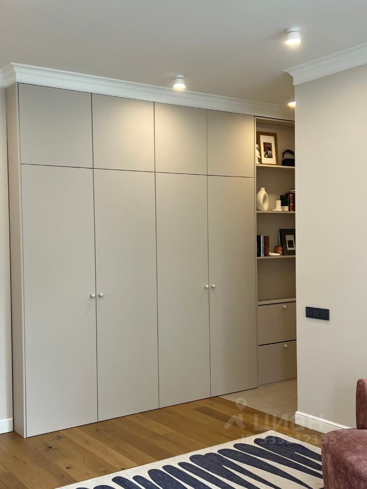 m. Krasnye vorota: Apartment, 3-rooms