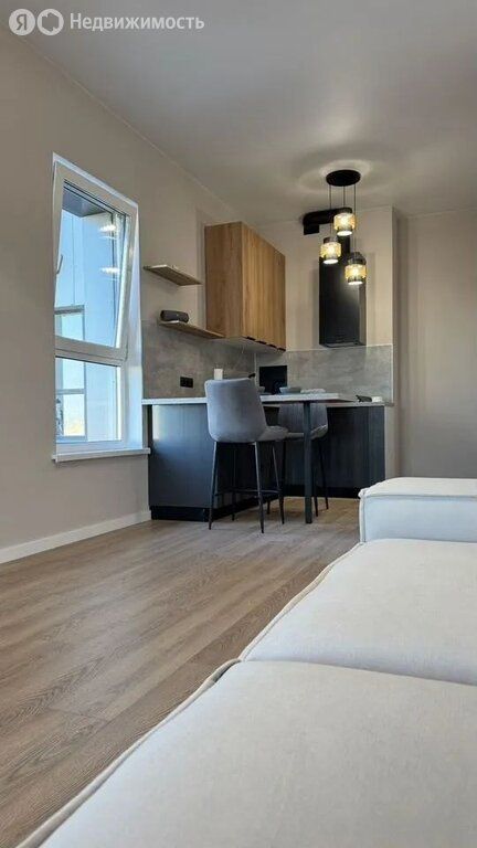 m. Strogino: Apartment, 2-rooms
