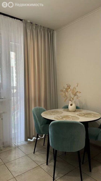m. Rabochy Poselok: Apartment, 1-rooms