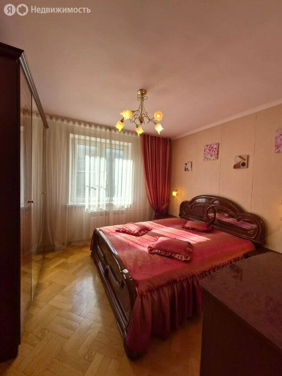 m. Podolsk: Apartment, 3-rooms