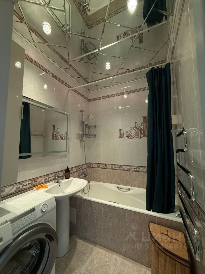 m. Baumanskaya: Apartment, 2-rooms