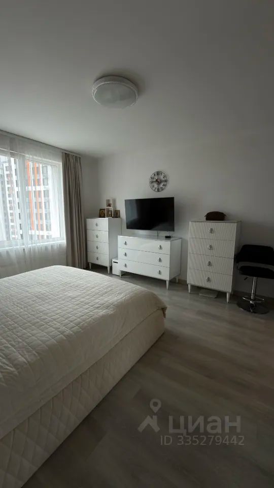 m. Липовая Роща: Apartment, 2-rooms