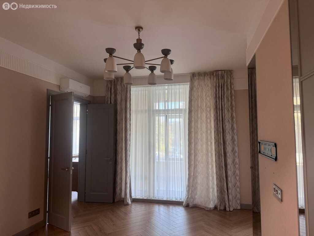 m. Belorusskaya: Apartment, 3-rooms