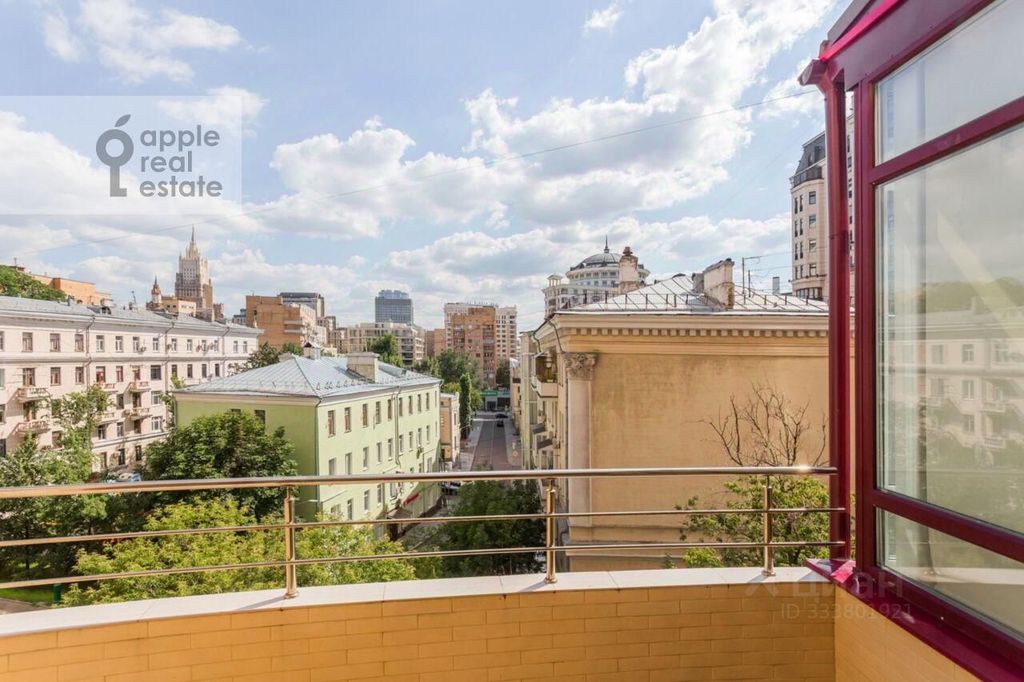 m. Smolenskaya: Apartment, 4-rooms