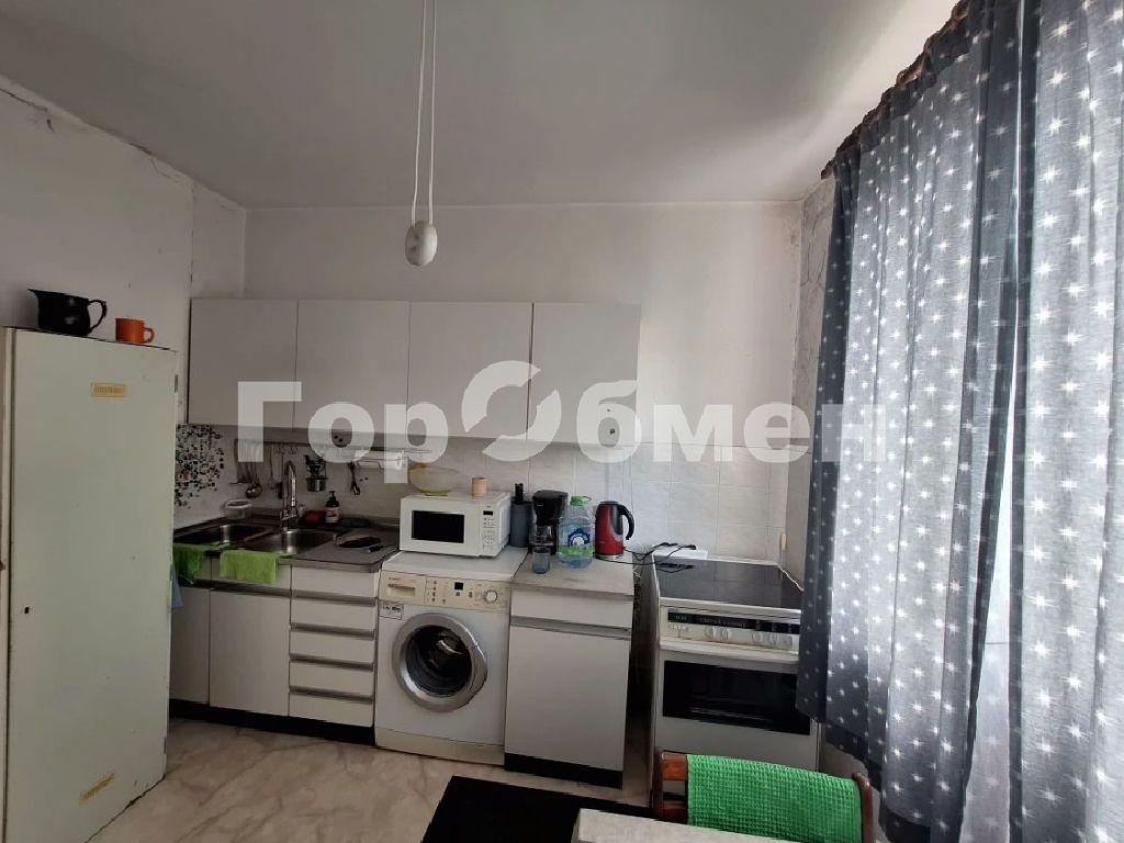 m. Klenovy bulvar: Apartment, 2-rooms