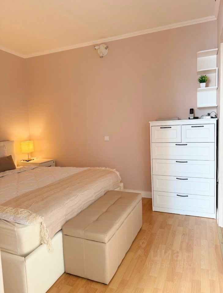 m. Khimki: Apartment, 2-rooms
