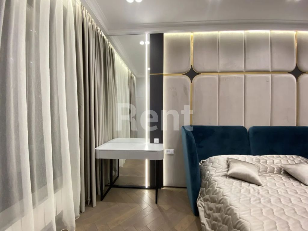 m. Tekhnopark: Apartment, 2-rooms