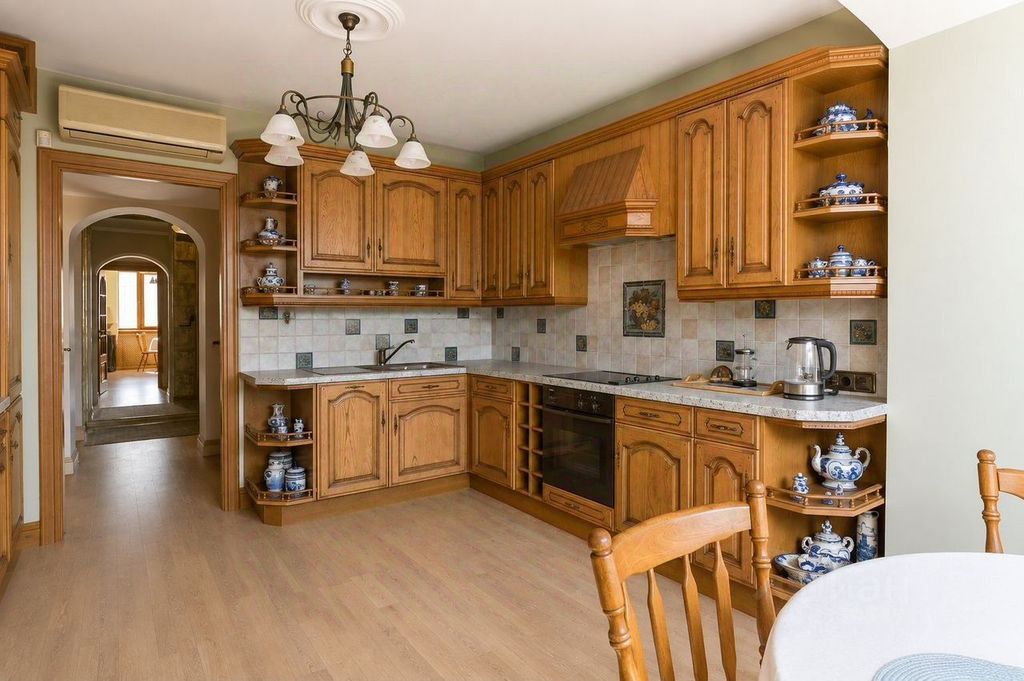 m. Barrikadnaya: Apartment, 2-rooms