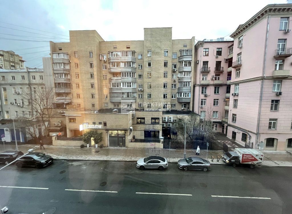 m. Mayakovskaya: Apartment, 3-rooms