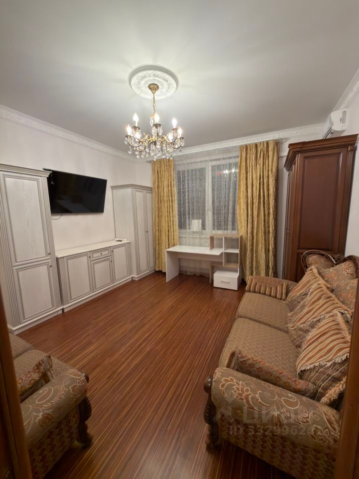 m. Yugo-Zapadnaya: Apartment, 1-rooms