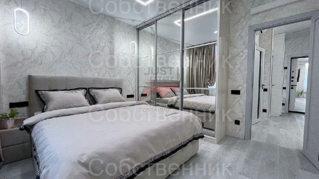 m. ZIL: Apartment, 1-rooms