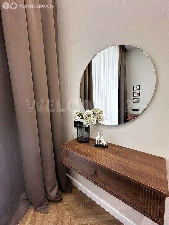 m. ZIL: Apartment, 1-rooms
