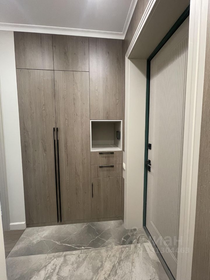 m. Narodnoe Opolchenie: Apartment, 2-rooms