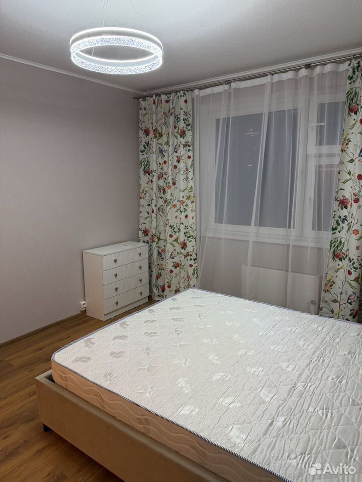 m. Levoberezhnaya: Apartment, 2-rooms