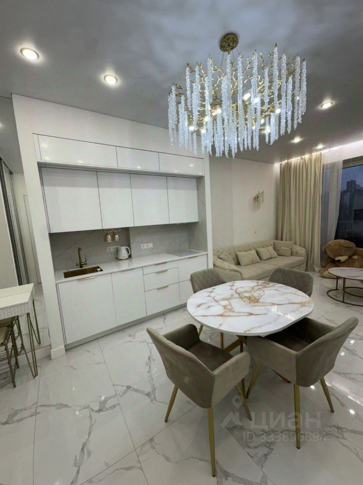 m. Narodnoe Opolchenie: Apartment, 2-rooms