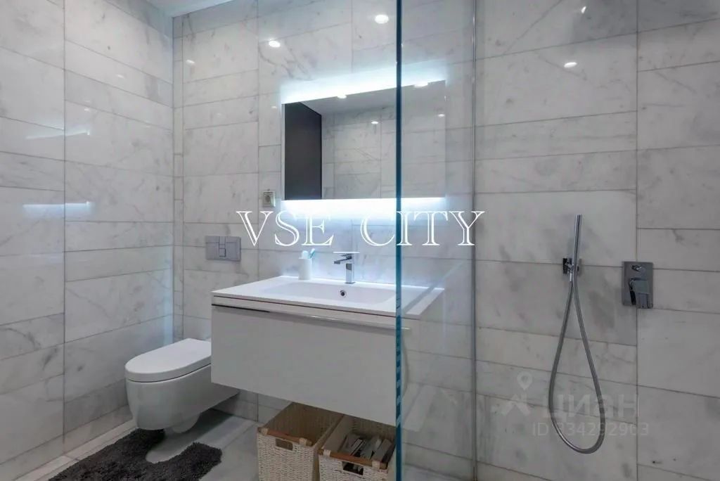 m. Moskva-Siti: Apartment, 2-rooms
