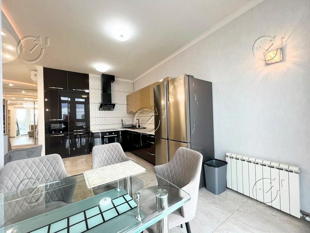 m. Khimki: Apartment, 2-rooms