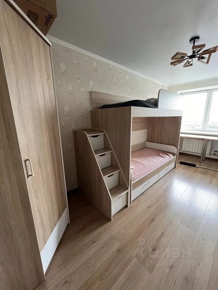 m. Lukhmanovskaya: Apartment, 2-rooms