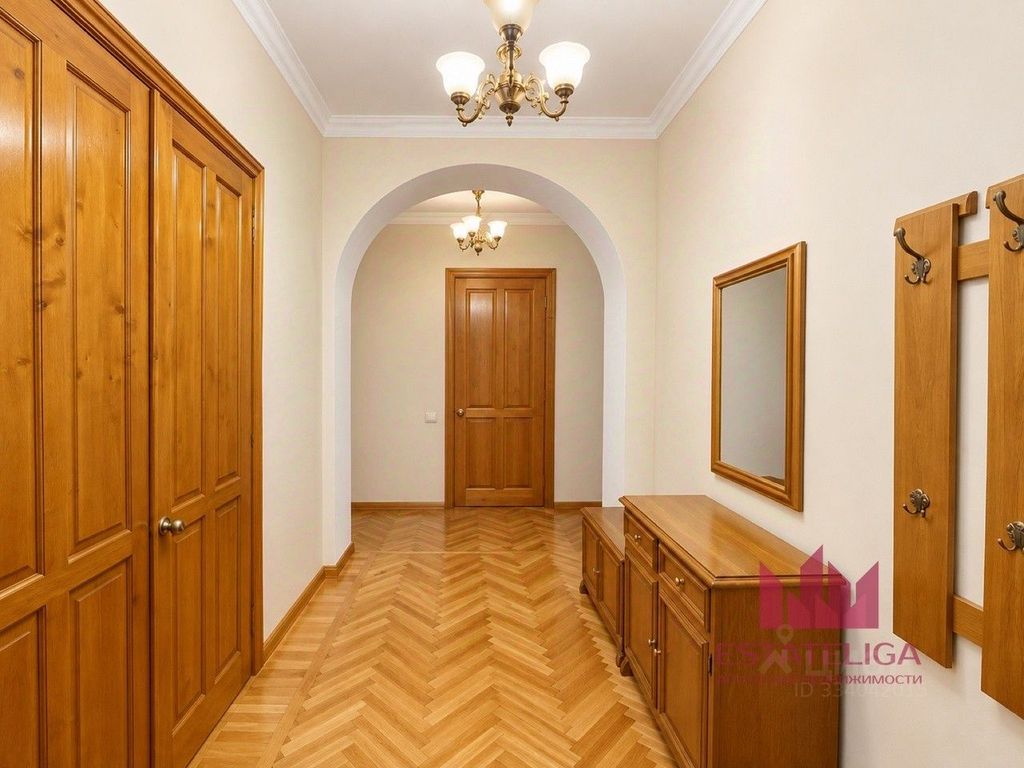 m. Okhotny ryad: Apartment, 2-rooms