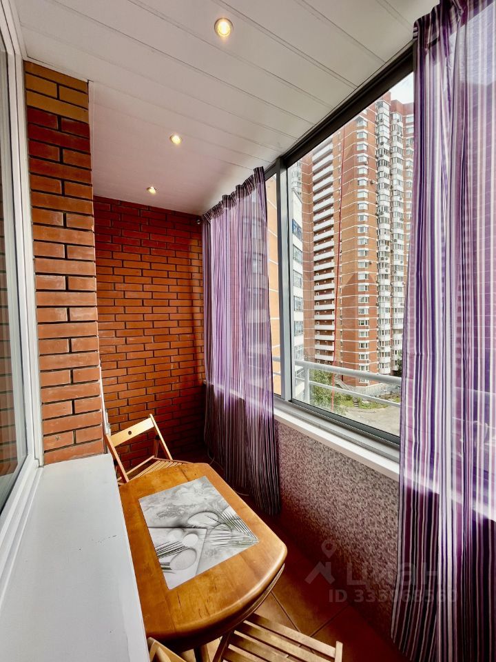 m. Prospekt Vernadskogo: Apartment, 2-rooms