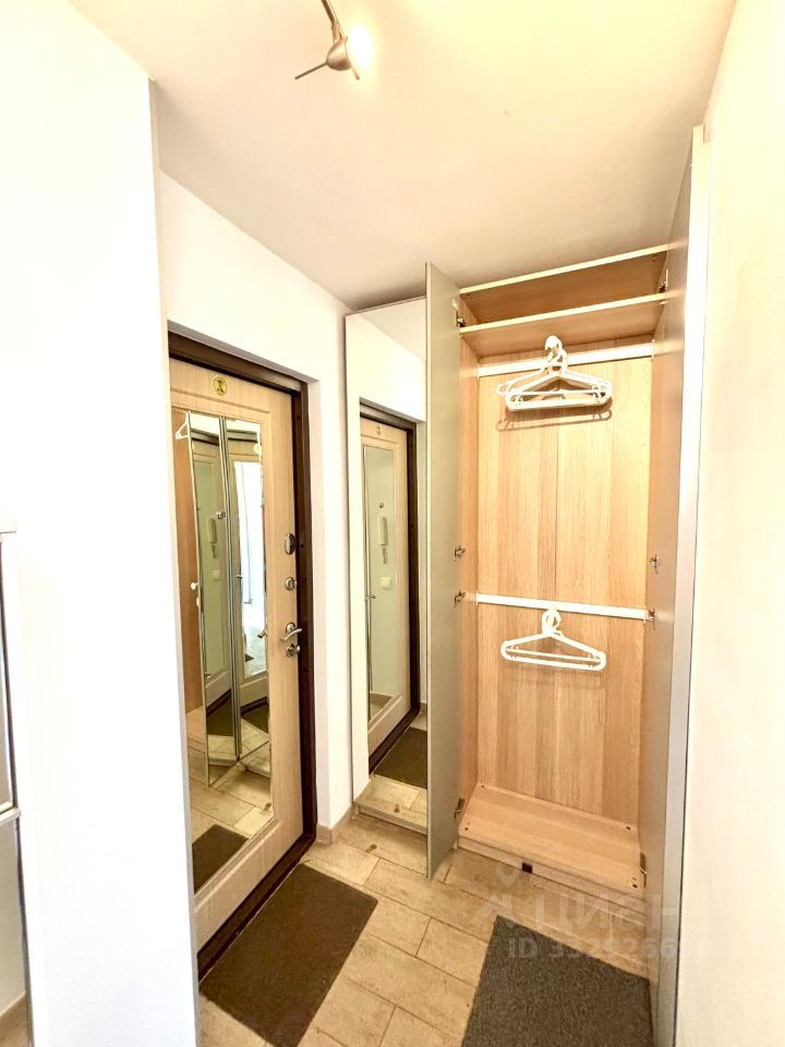 m. Prospekt Vernadskogo: Apartment, 1-rooms