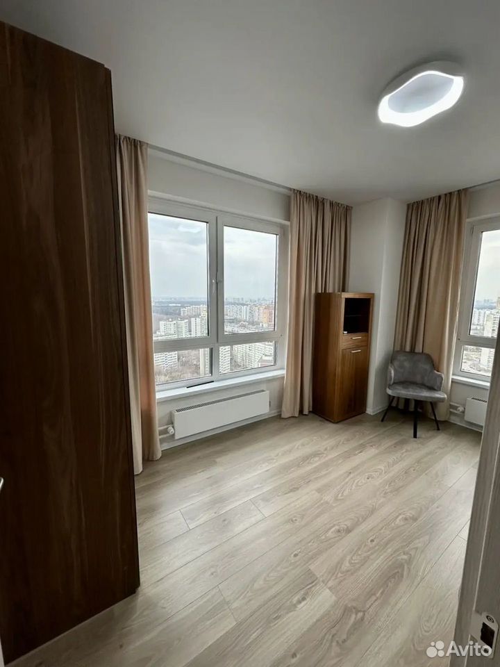 m. Molodezhnaya: Apartment, 2-rooms