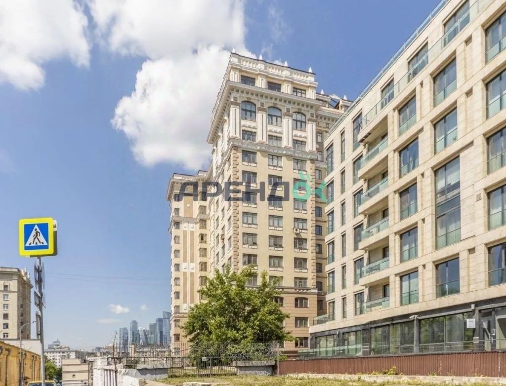 m. Smolenskaya: Apartment, 4-rooms