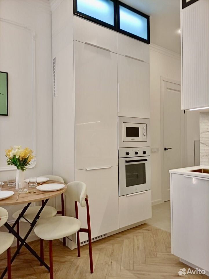 m. Verkhnie Kotly: Apartment, studio