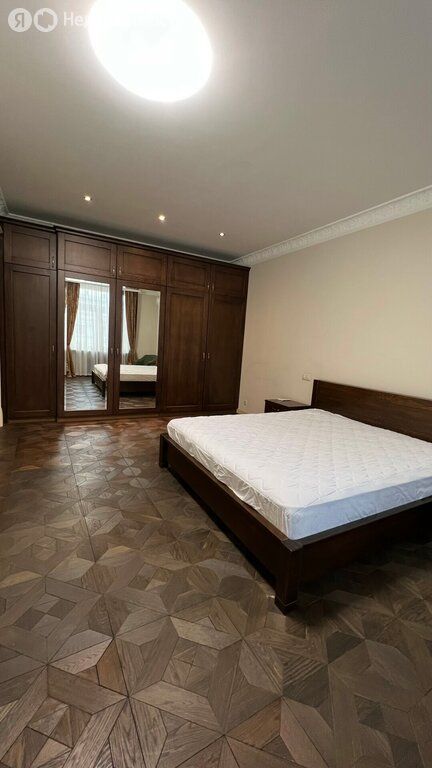 m. Mayakovskaya: Apartment, 2-rooms
