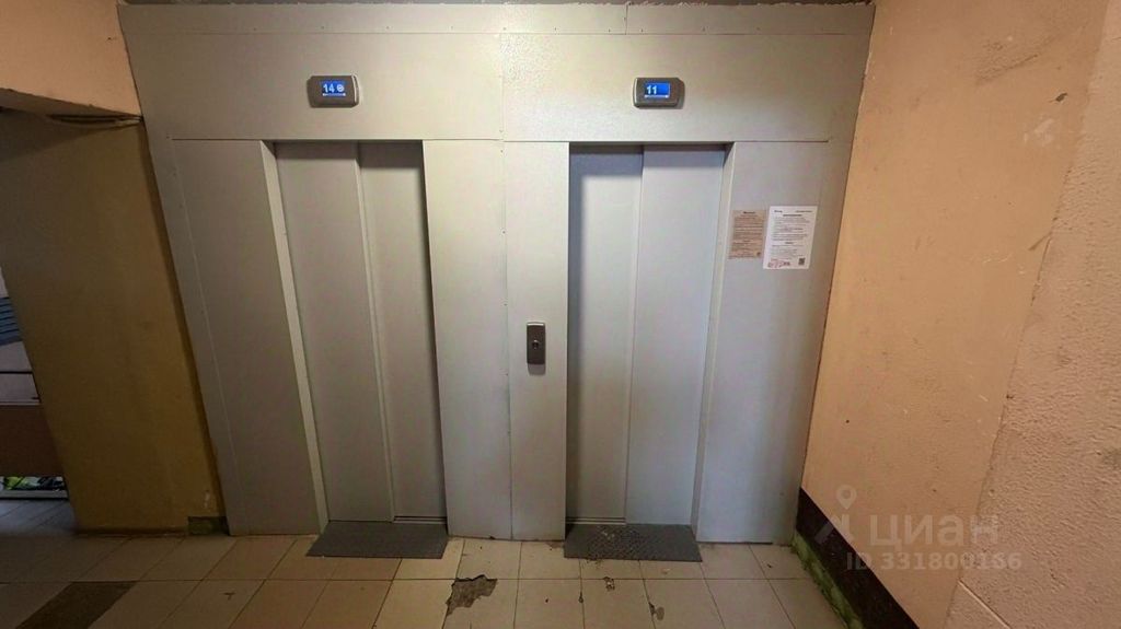 m. Polyanka: Apartment, 1-rooms