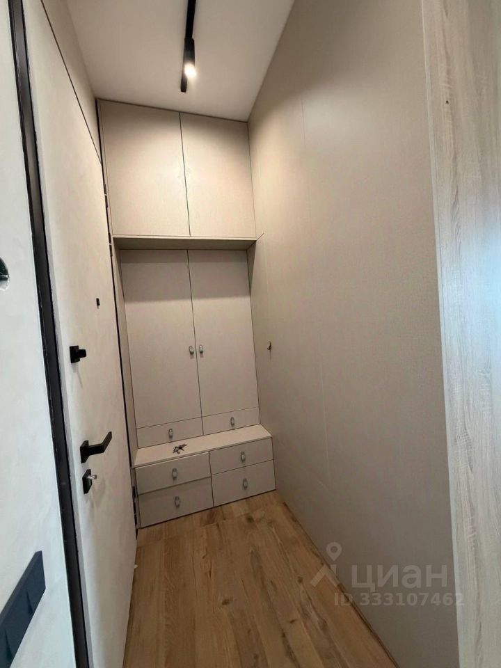 m. Tekhnopark: Apartment, 2-rooms