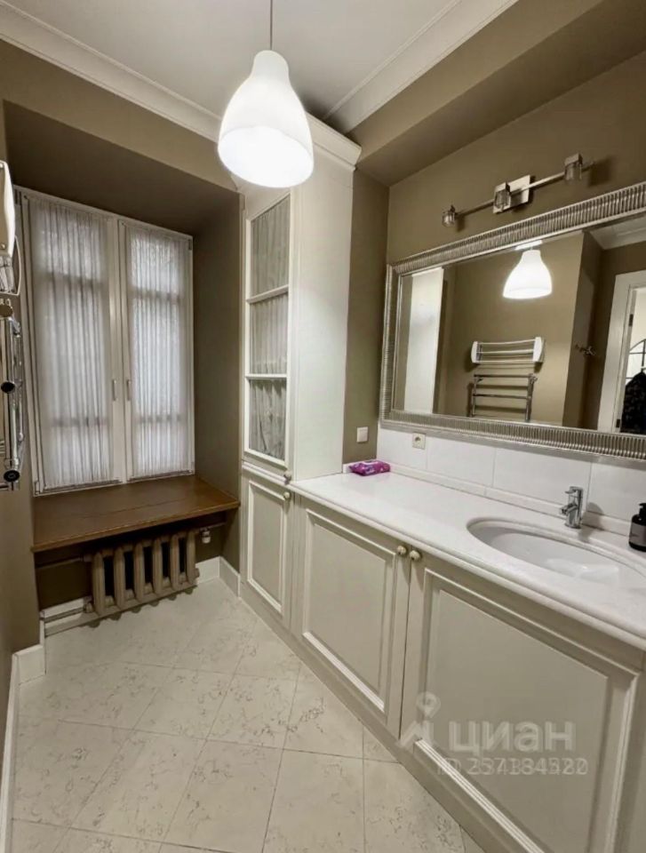m. Tverskaya: Apartment, 2-rooms
