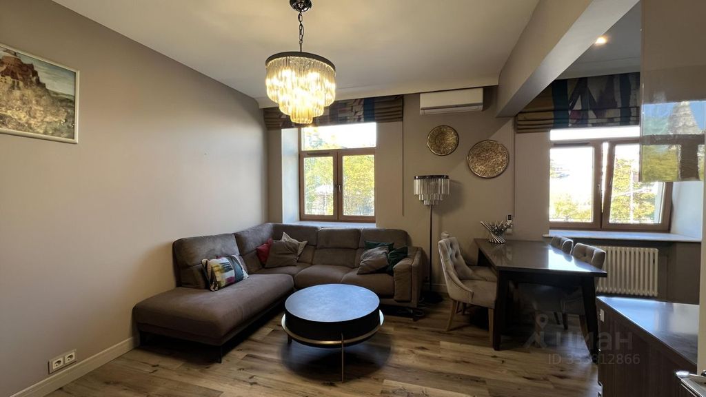 m. Park kultury: Apartment, 3-rooms