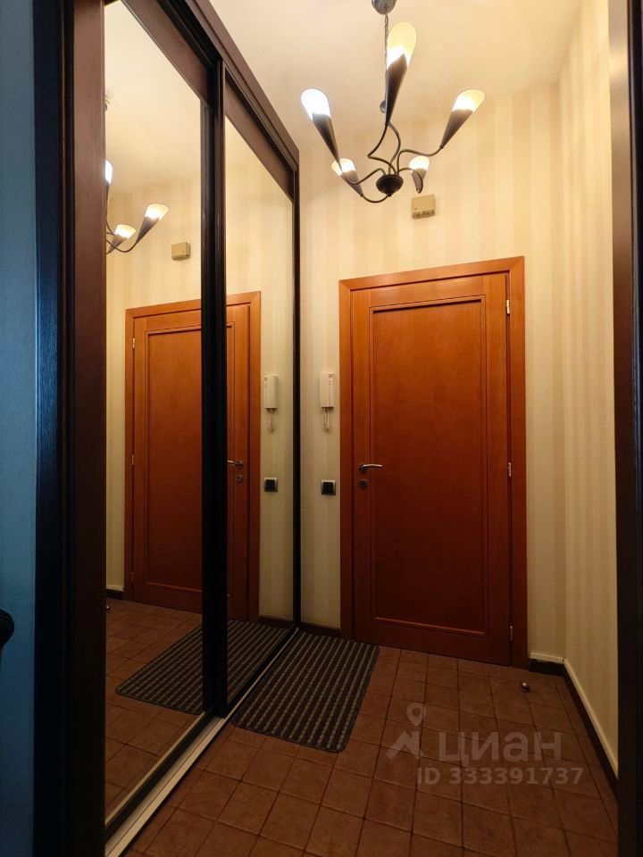 m. Tretyakovskaya: Apartment, 2-rooms