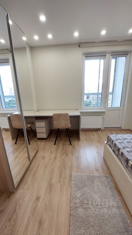 m. Prospekt Vernadskogo: Apartment, 2-rooms