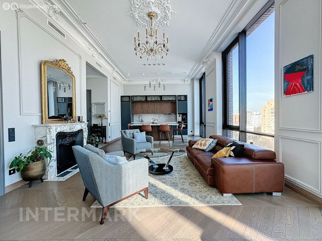 m. Mendeleevskaya: Apartment, 4-rooms