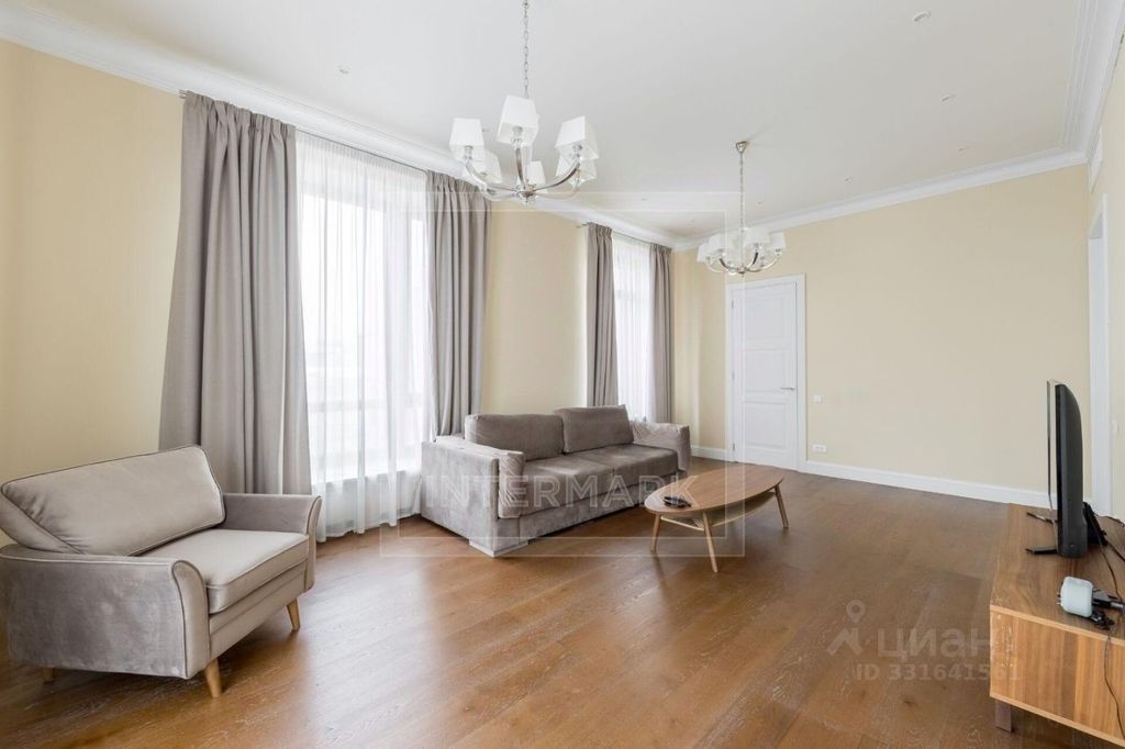 m. Shabolovskaya: Apartment, 3-rooms