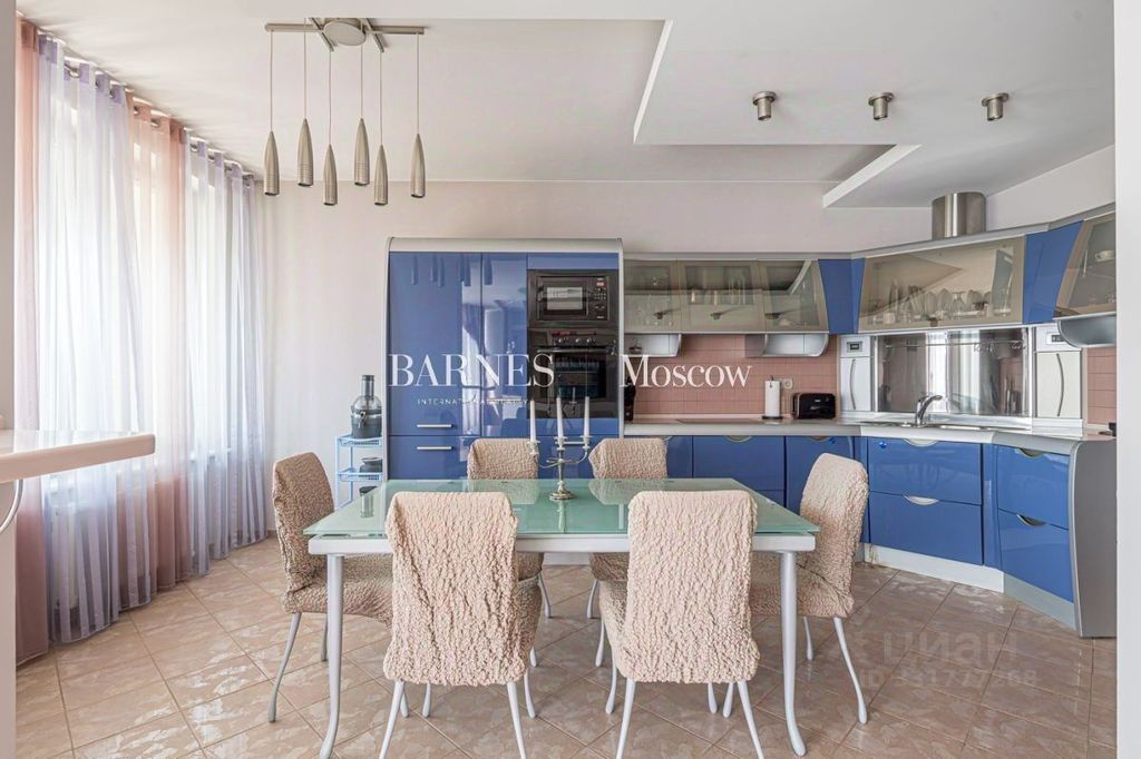 m. Novatorskaya: Apartment, 3-rooms